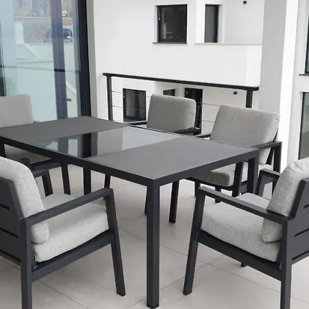 Kvarner Luxury Loft * לובראן